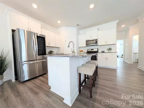 Kitchen - 644 Altamonte Dr, Clover, SC 29710 photo 1 of 3