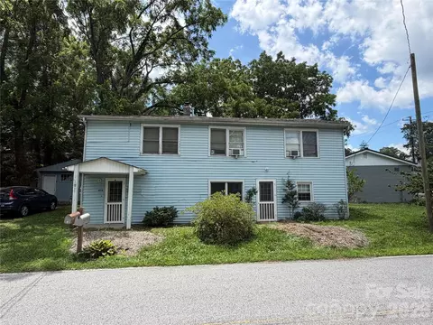 401 N Lakeside Dr, Hendersonville, NC 28739
