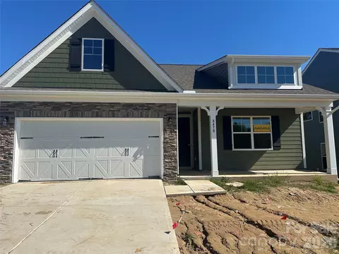 8470 Acadia Pkwy, Sherrills Ford, NC 28673