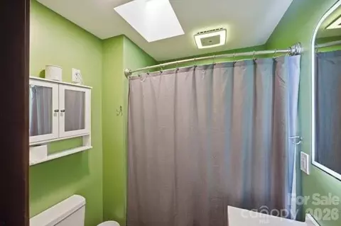 Bath - 1326 Columbus St, Albemarle, NC 28001 photo 2 of 2