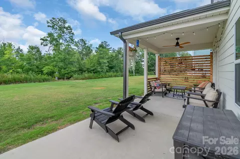 Exterior - 1046 Stone Marker Dr, Monroe, NC 28112 photo 1 of 3