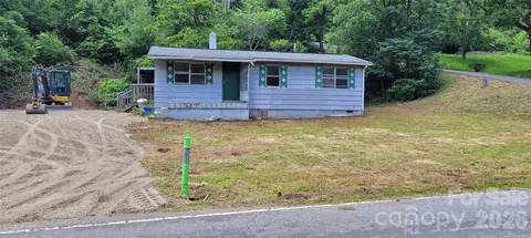 76 Webb Cove Rd, Asheville, NC 28804