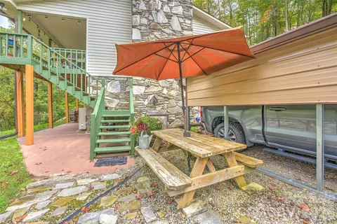 Exterior - 275 Knob Hill Estates Rd, Sylva, NC 28779 photo 7 of 9