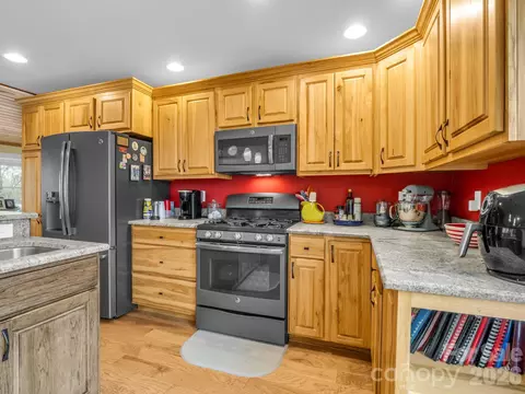 1086 Carters Ridge Rd, Spruce Pine, NC 28777 photo 23