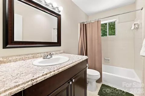 Bath - 101 Boyd 2c Dr #2C, Flat Rock, NC 28731 photo 2 of 2