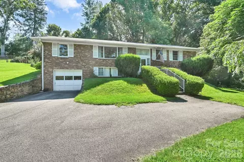 28 Glenview Rd, Asheville, NC 28804