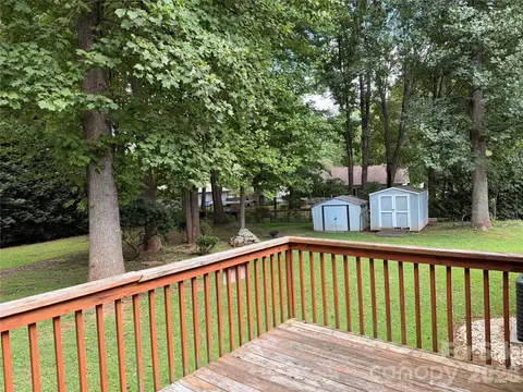 Exterior - 3402 Danial St, Conover, NC 28613 photo 5 of 6