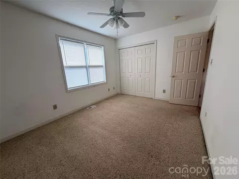 Bedroom - 3402 Danial St, Conover, NC 28613 photo 5 of 6