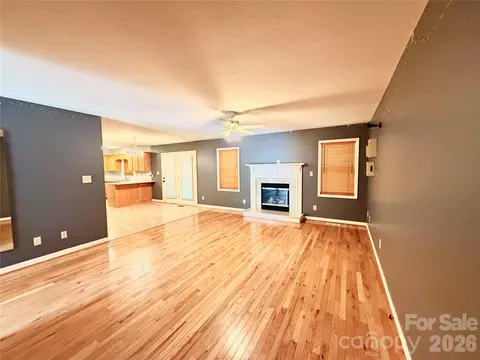 Living - 3402 Danial St, Conover, NC 28613 photo 2 of 5