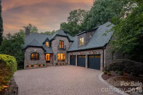 3603 Hennessy Pl, Charlotte, NC 28210
