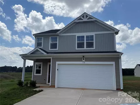 134 Peppervine Ln, Statesville, NC 28625