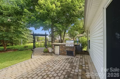 Other - 212 Chestnut Ave, Tega Cay, SC 29708 photo 10 of 14