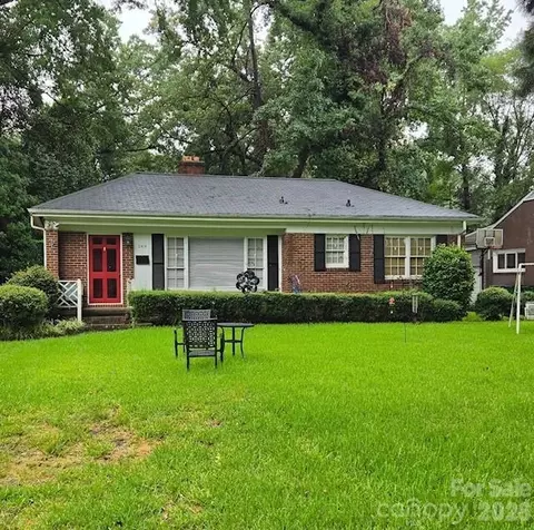 2414 Arnold Dr, Charlotte, NC 28205