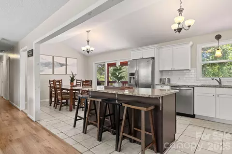 Kitchen - 5225 Wolfe Rd, Hickory, NC 28601 photo 1 of 6