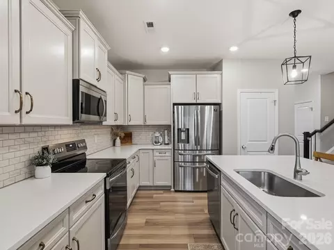 Kitchen - 7159 Astella Way, Lancaster, SC 29720 photo 3 of 5