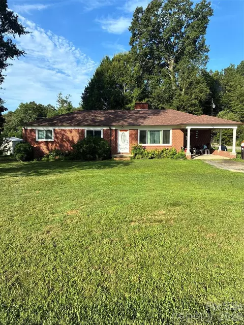 5378 E Highway 27 Hwy, Iron Station, NC 28080