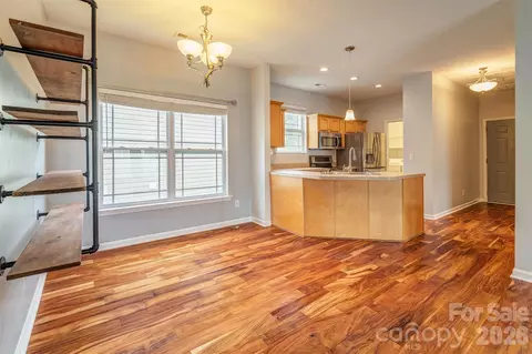 15 Mill Creek Loop, Asheville, NC 28806