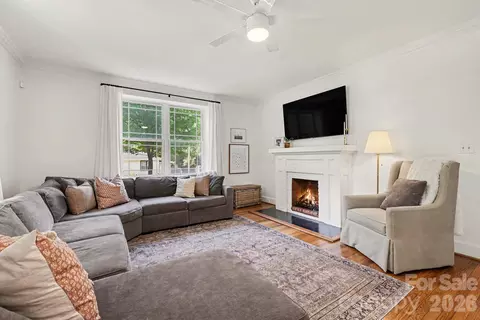 Living - 408 Griffith Rd, Monroe, NC 28112 photo 1 of 2