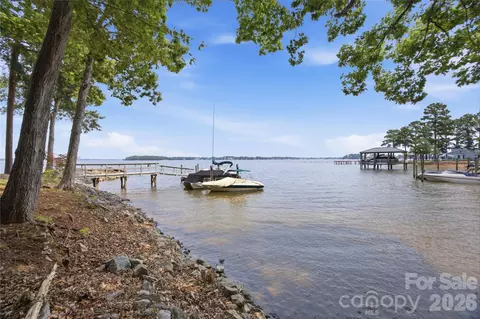 View/Area - 8247 Luckey Point Rd, Denver, NC 28037 photo 15 of 26