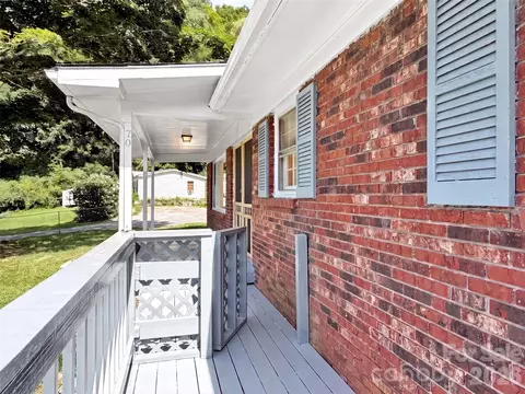 Exterior - 70 Iris Ln, Canton, NC 28716 photo 5 of 9