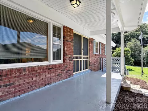 Exterior - 70 Iris Ln, Canton, NC 28716 photo 4 of 9