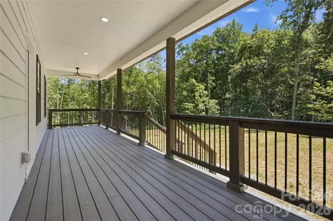 Exterior - 1851 Oleander Dr, Conover, NC 28613 photo 4 of 7