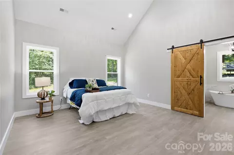 Bedroom - 1851 Oleander Dr, Conover, NC 28613 photo 1 of 2