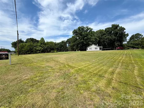 4934 E Nc 10 Hwy, Catawba, NC 28609