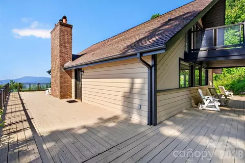 Exterior - 370 Mountain Side Dr, Columbus, NC 28722 photo 5 of 7