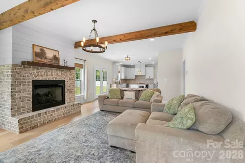 Living - 4791 Cooper Rd, Clemmons, NC 27012 photo 4 of 4