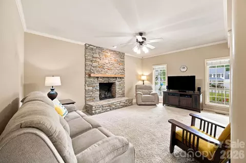 Living - 7073 Ridgeway Rd, Stanley, NC 28164 photo 3 of 3