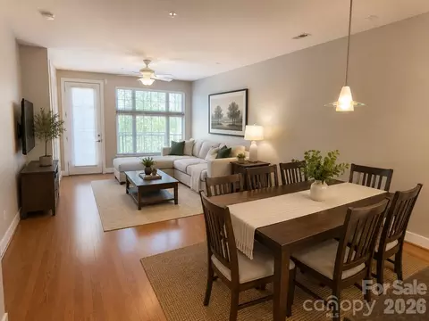 1101 W 1st 409 St #409, Charlotte, NC 28202