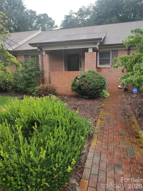 104 Swaim Ct, Salisbury, NC 28147
