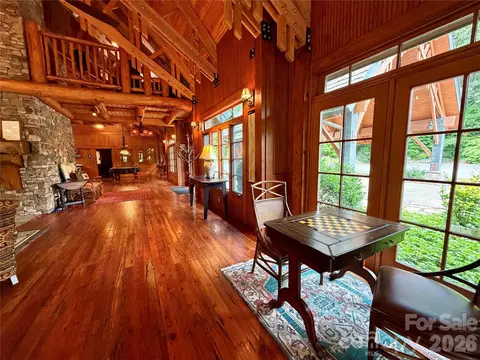 1156 Bear River Lodge Trl, Marshall, NC 28753 photo 31