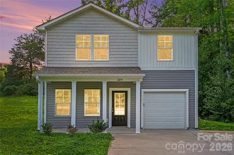 2231 Beauty St, Statesville, NC 28625