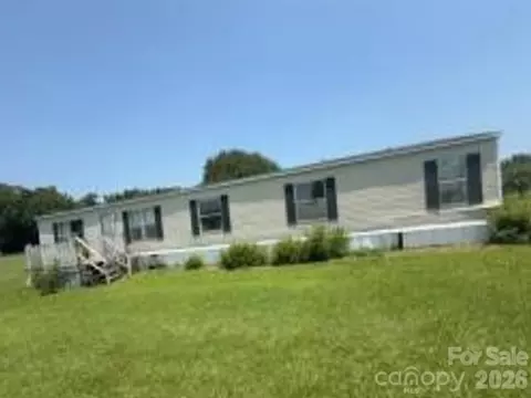 887 Stephens Rd, Lumberton, NC 28358