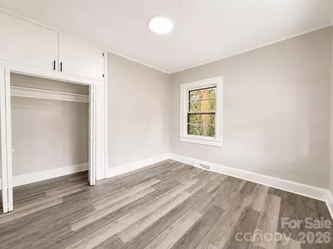 Bedroom - 113 Mountain View St, Morganton, NC 28655 photo 2 of 8