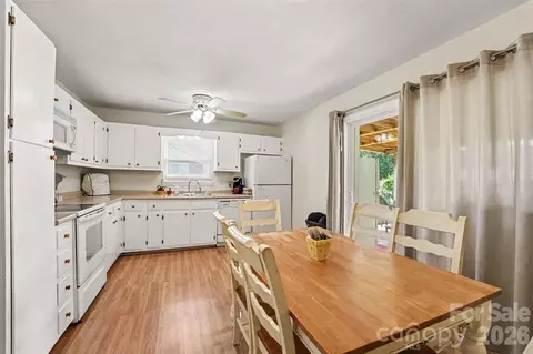 Kitchen - 1130 Julius Dr, Salisbury, NC 28147 photo 1 of 2
