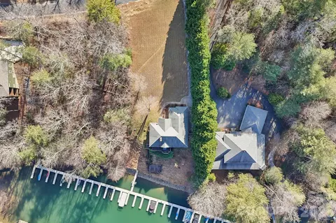 View/Area - 4634 Harbor View Ter, Morganton, NC 28655 photo 3 of 5