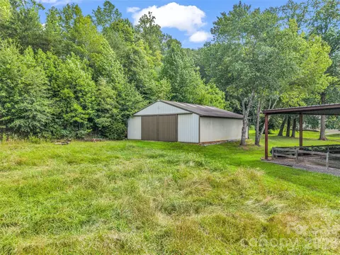 Exterior - 1870 Palmer Rd, Mill Spring, NC 28756 photo 7 of 8