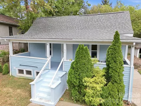 67 Montana Ave, Asheville, NC 28806