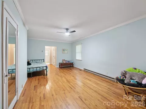 Bedroom - 147 Walnut Ave, Spruce Pine, NC 28777 photo 4 of 6