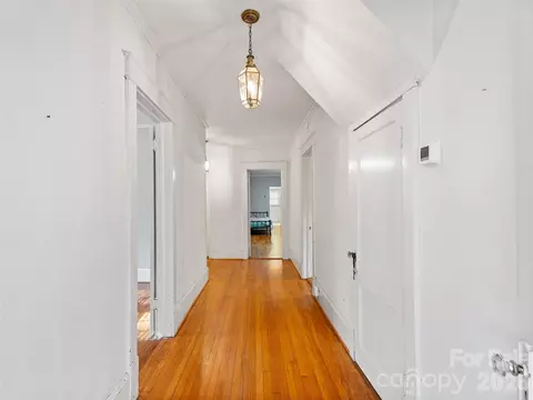 Entry Way - 147 Walnut Ave, Spruce Pine, NC 28777 photo 1 of 3