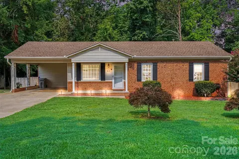 617 Lake Dr, Rockwell, NC 28138
