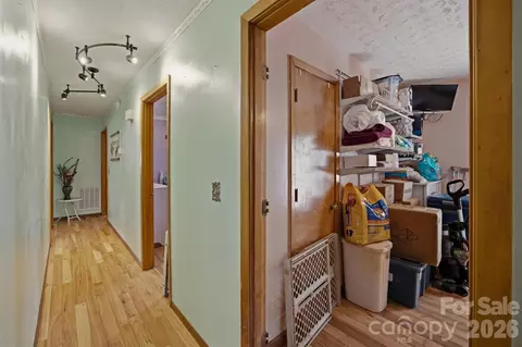 Entry Way - 1082 Maple St, Granite Falls, NC 28630 photo 2 of 3