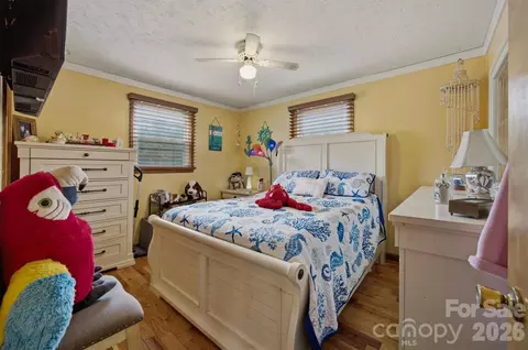 Bedroom - 1082 Maple St, Granite Falls, NC 28630 photo 1 of 2