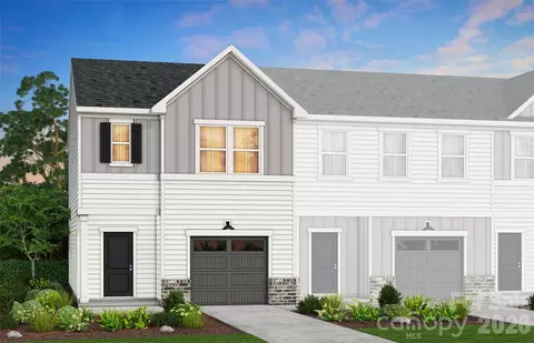 12116 Oak St, Charlotte, NC 28269