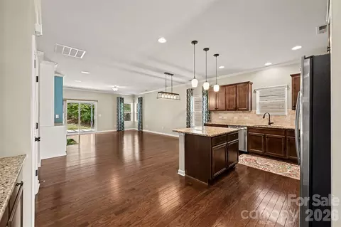 Living - 1604 Spring Blossom Trl, Fort Mill, SC 29708 photo 5 of 5