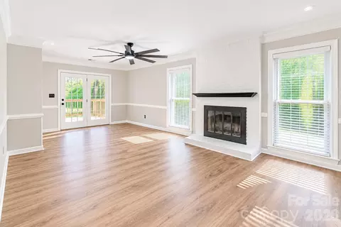 3100 Wellhouse Ct, Charlotte, NC 28210