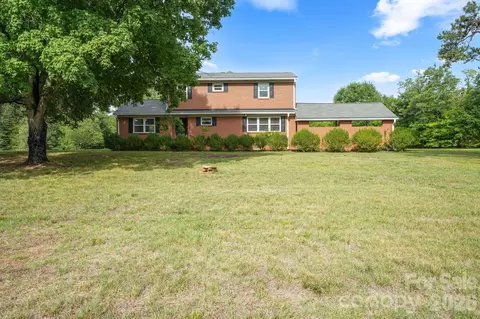 1261 Springwood Church Rd, Gibsonville, NC 27249